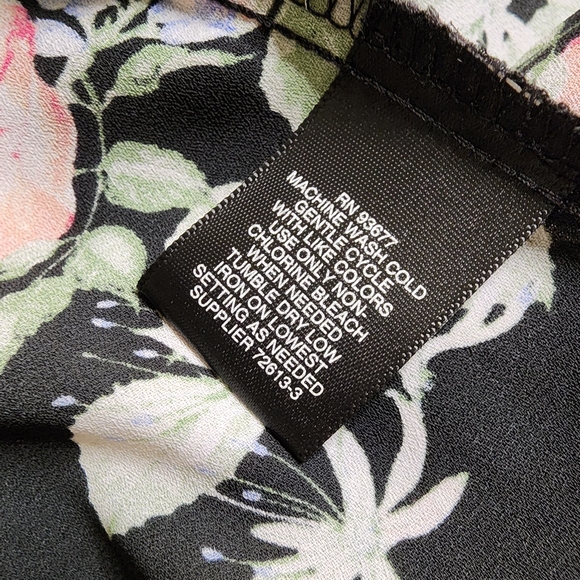 Liz Claiborne Black Floral Kimono Style Wrap, Size 0X-1X, EUC - Picture 5 of 5
